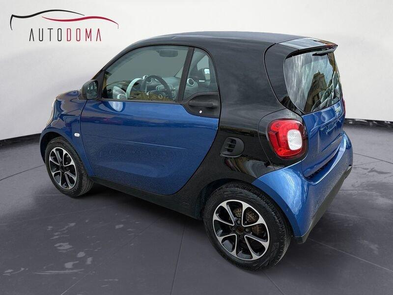 smart fortwo fortwo 70 1.0 Youngster