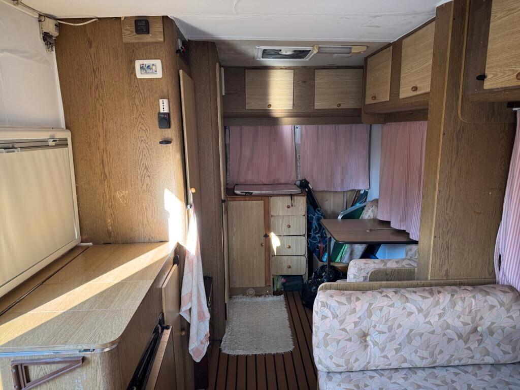 Ci International FIAT DUCATO MAXI 2.5 TDI CAMPER