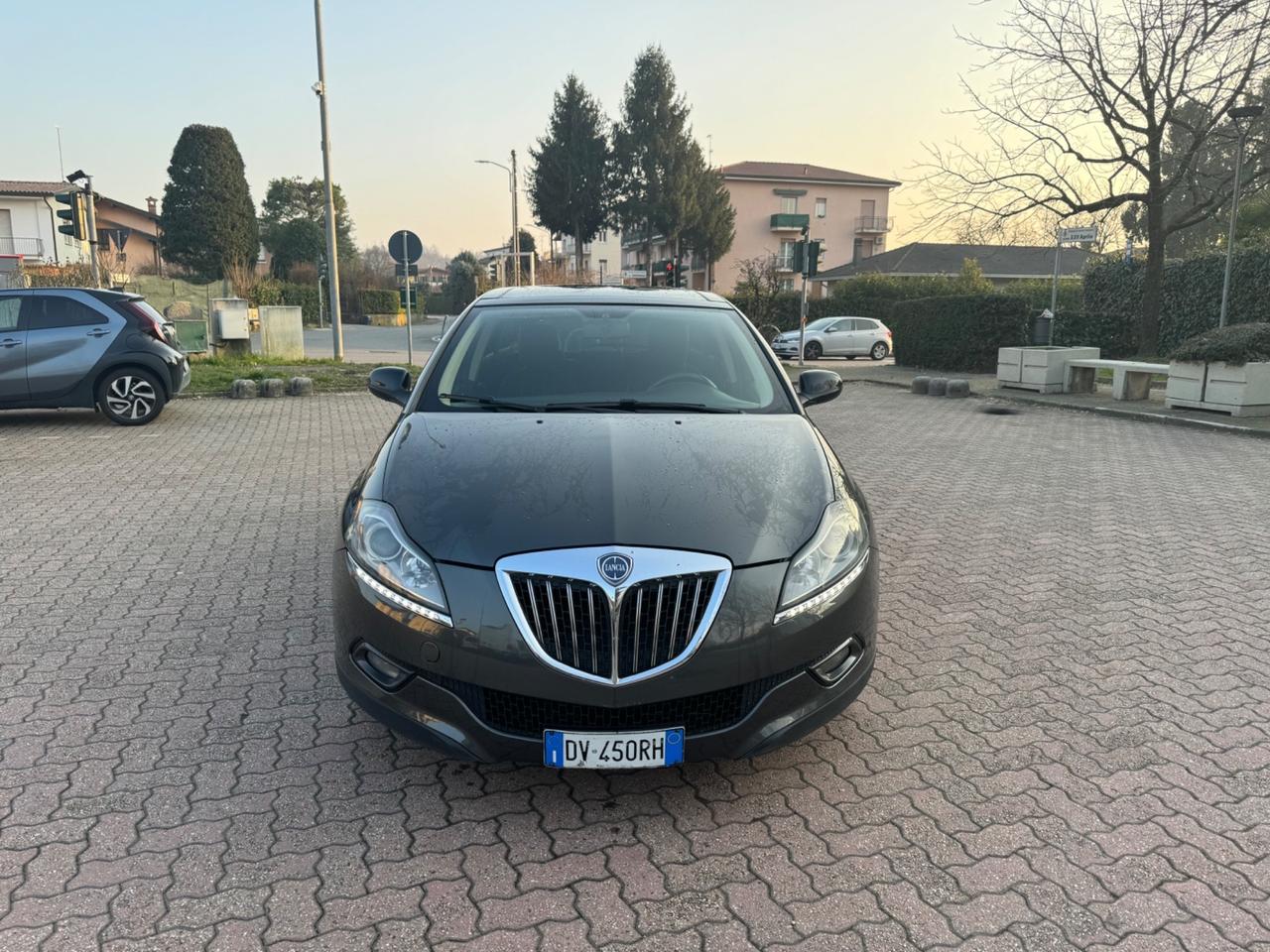 Lancia Delta 1.6 MJT DPF Selectronic Oro
