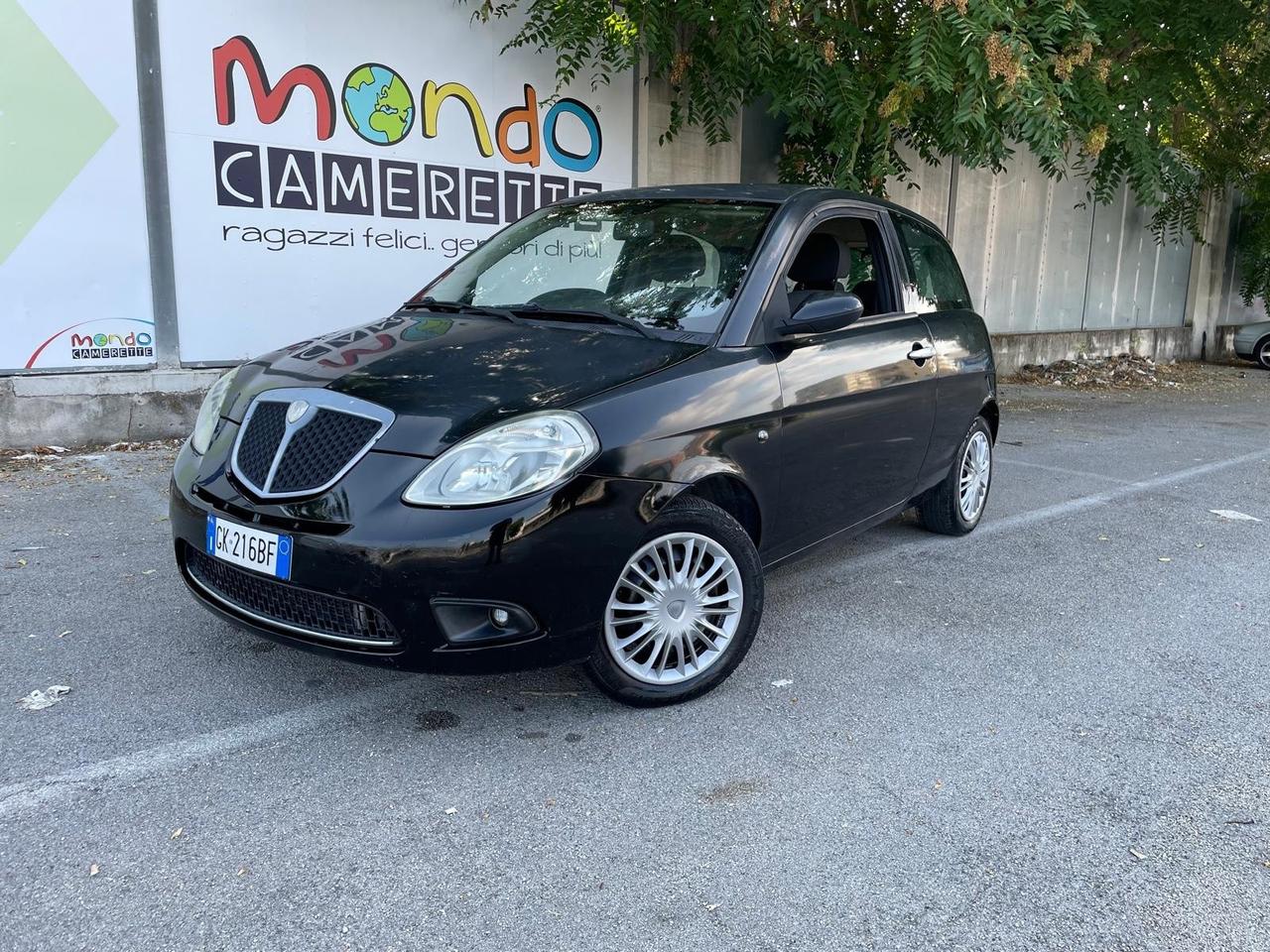 Lancia Ypsilon Restayling 1.3 MJT 75 CV Argento Full Perfett