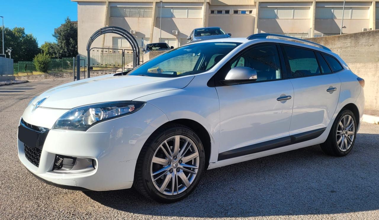 Renault Megane Mégane 1.5 dCi 110CV EDC SporTour GT Line