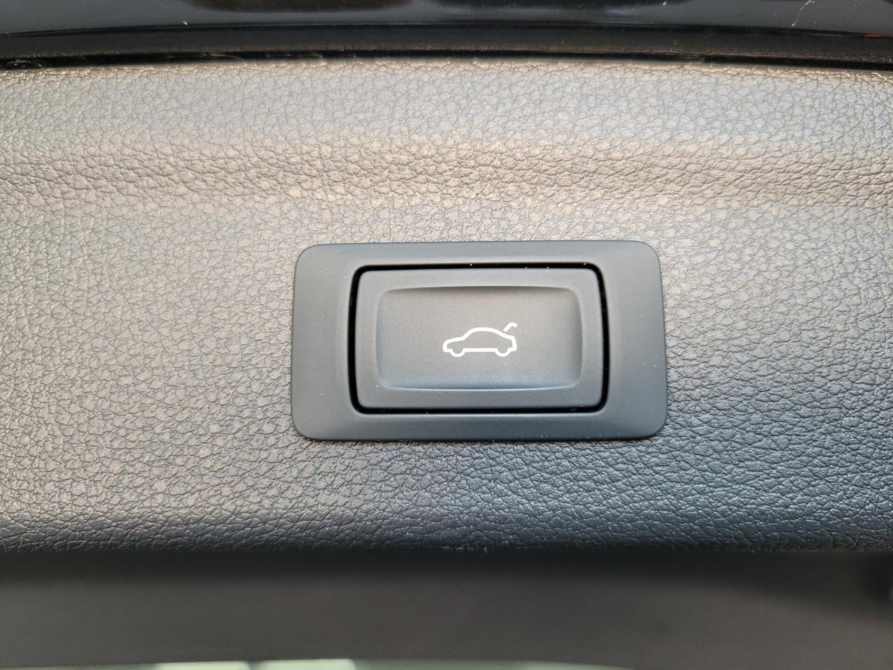 Audi Q3 35 TDI ADVANCED S TRONIC LED NAVI COCKPIT CARPLAY