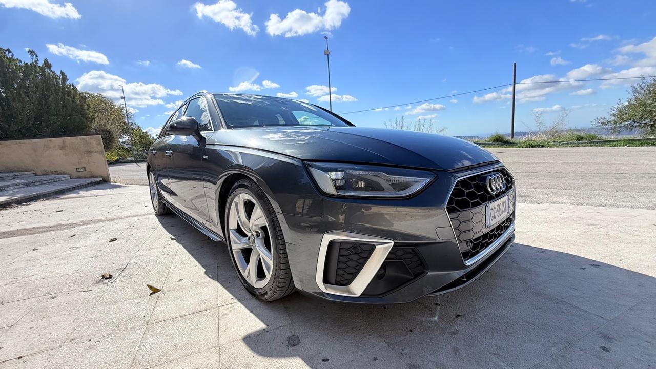 Audi A4 Avant 35 TDI/163 CV S tronic line edition