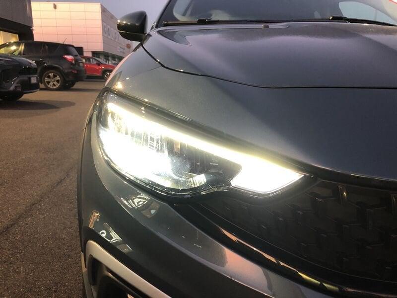 FIAT Tipo Tipo 1.5 Hybrid DCT 5 porte City Cross