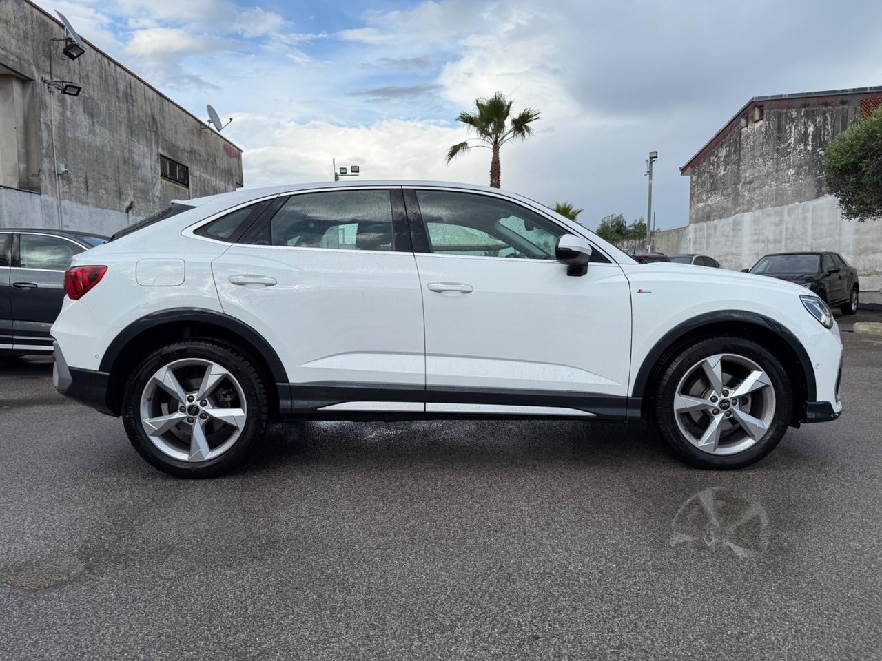 Audi Q3 35 TDI S tronic S line