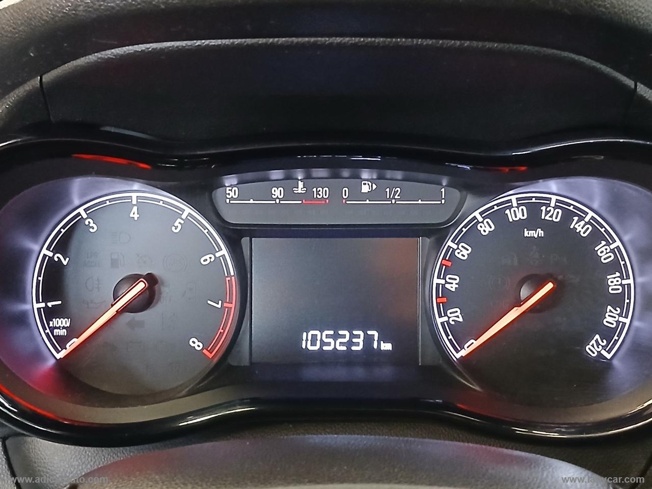 OPEL Karl Rocks 1.0 75 CV
