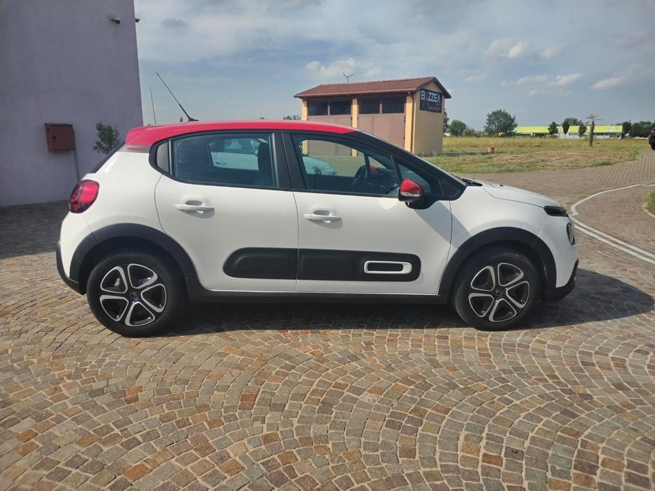 Citroen C3 tetto rosso