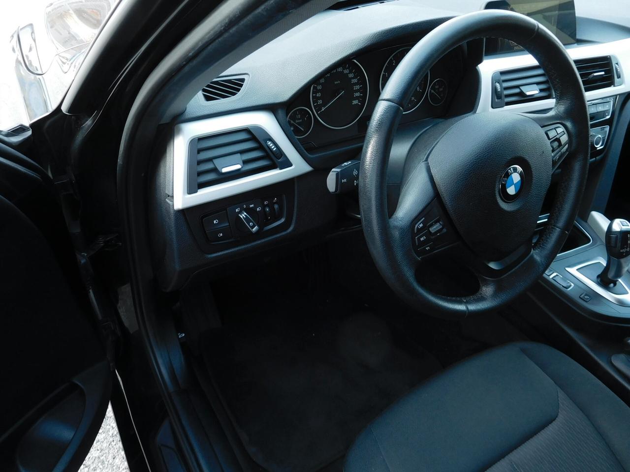 Bmw 318d Touring Business Advantage aut.