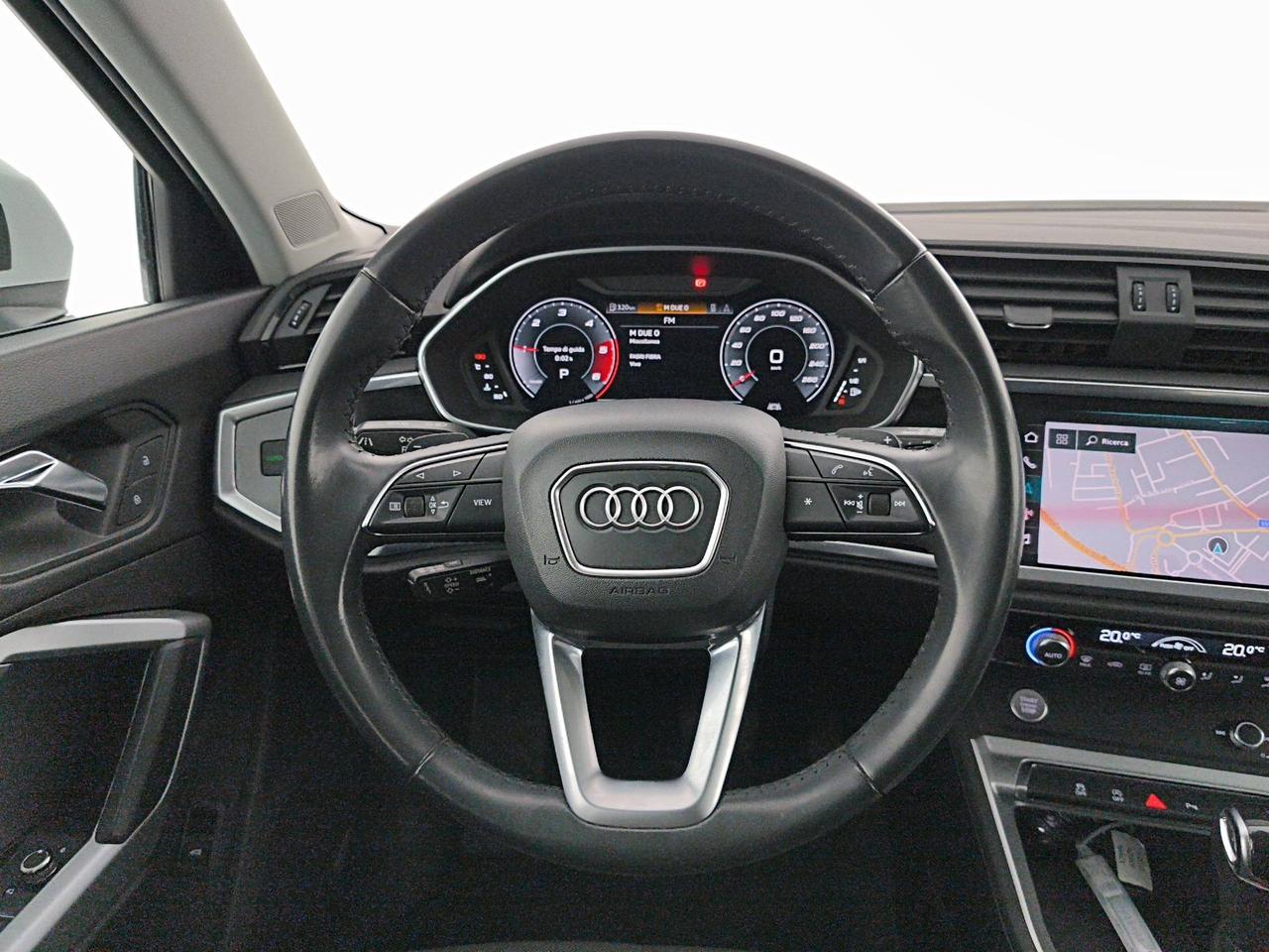 Audi Q3 35 2.0 tdi Business Advanced