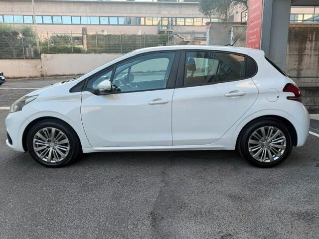 Peugeot 208 1.2 PureTech "motore nuovo 0 km"