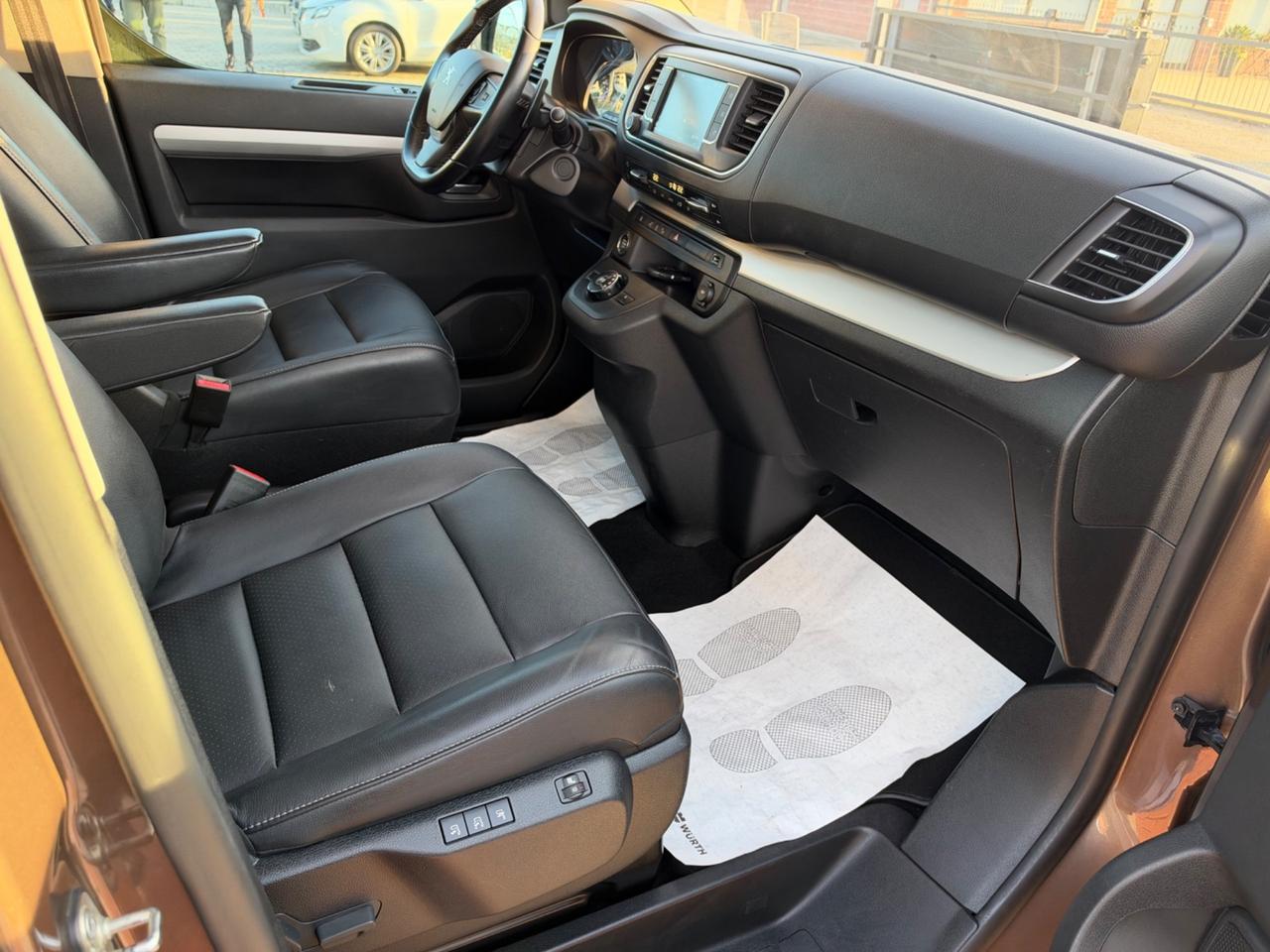 Peugeot Traveller BlueHDi 180 EAT8 Long Vip 8 POSTI