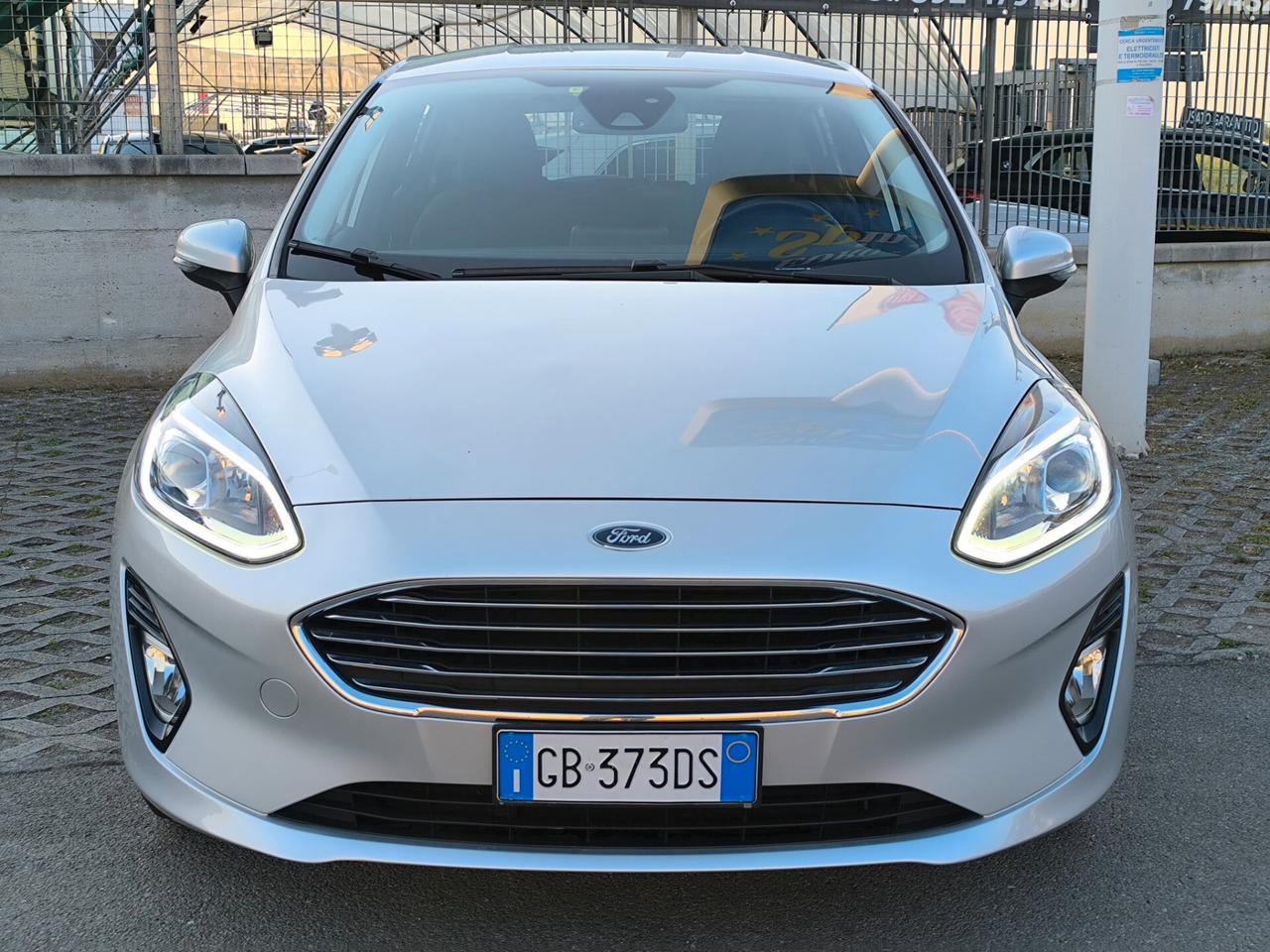 FORD FIESTA TITANIUM GPL CASA MADRE 05/2020 KM 93.000