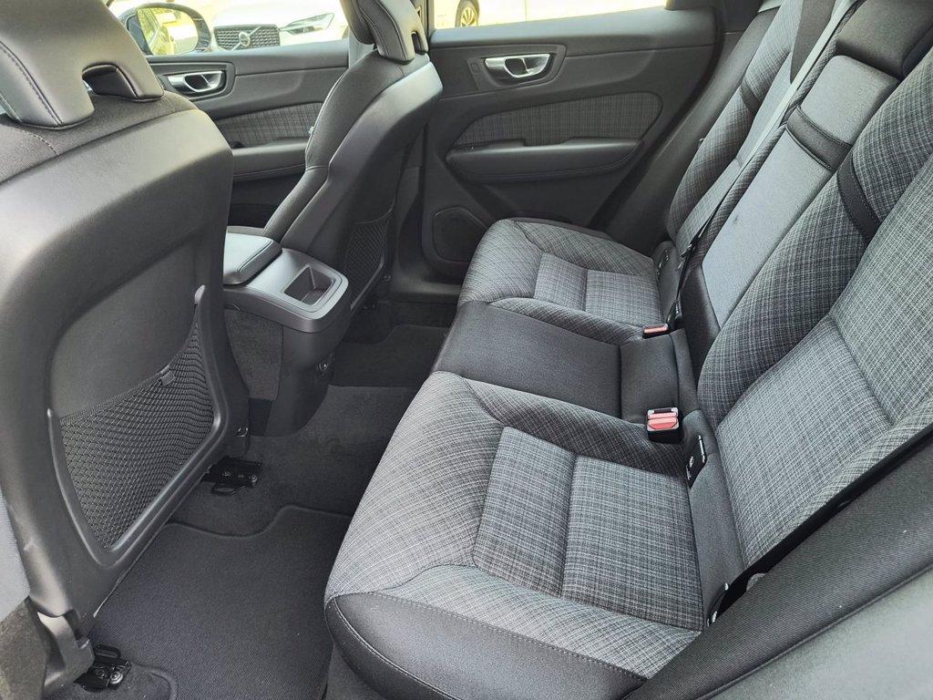 VOLVO XC60 2.0 b4 Core auto del 2023