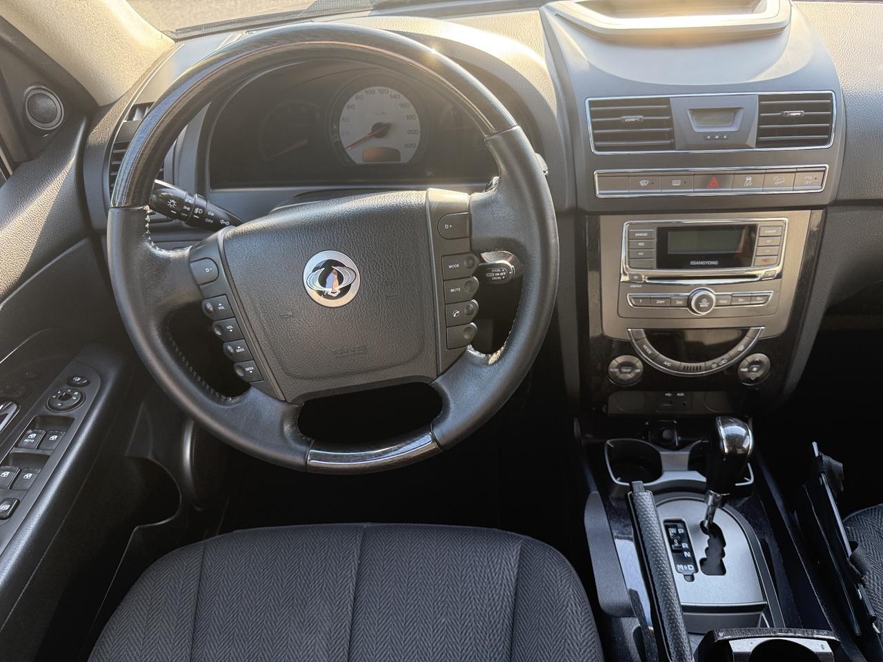 Ssangyong Rexton W 2.2 Diesel 4WD M/T Plus 7 POSTI