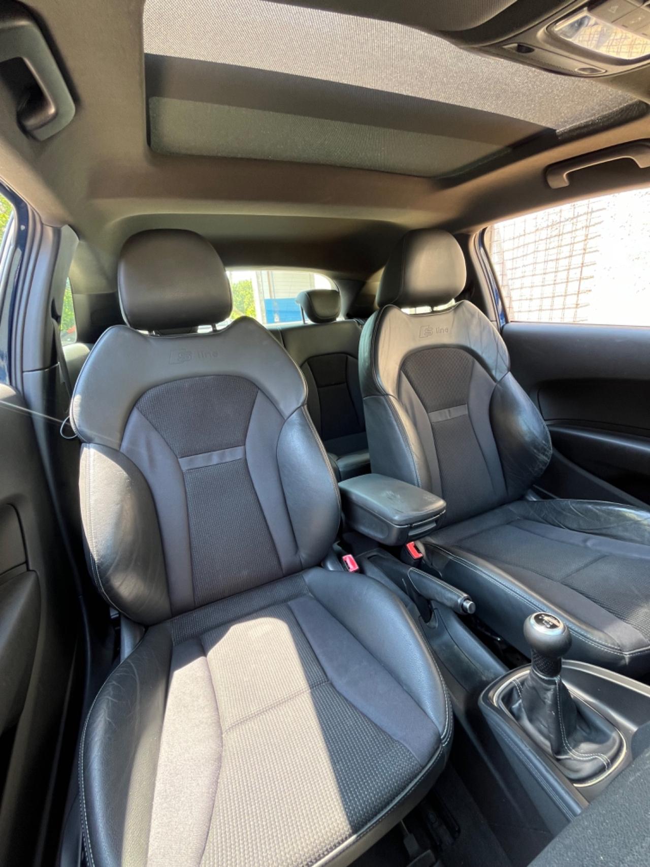 Audi A1 1.6 TDI S-LINE