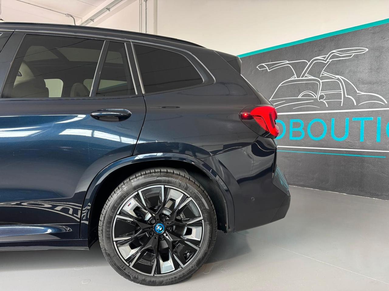 Bmw iX3 Impressive M Sport/Tetto/20"/HK HiFi