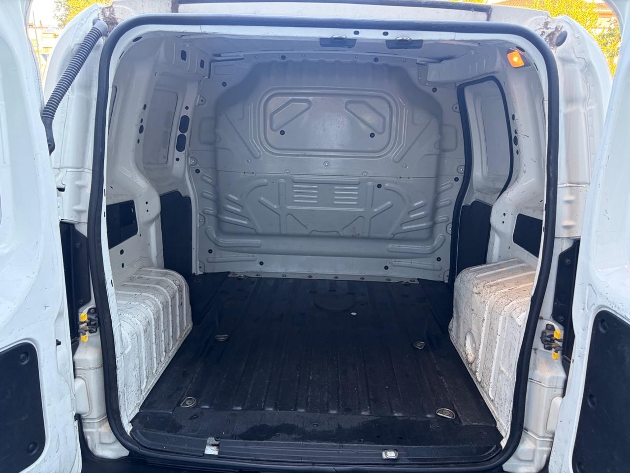Fiat Fiorino 1.3 MJT 95CV Cargo SX