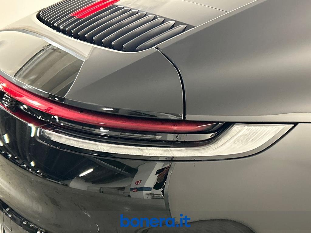 Porsche 911 Coupe 3.0 Carrera 4S PDK