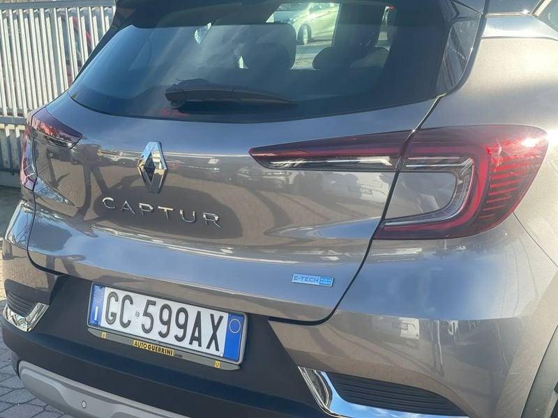 Renault Captur Plug-in Hybrid E-Tech 160 CV Intens