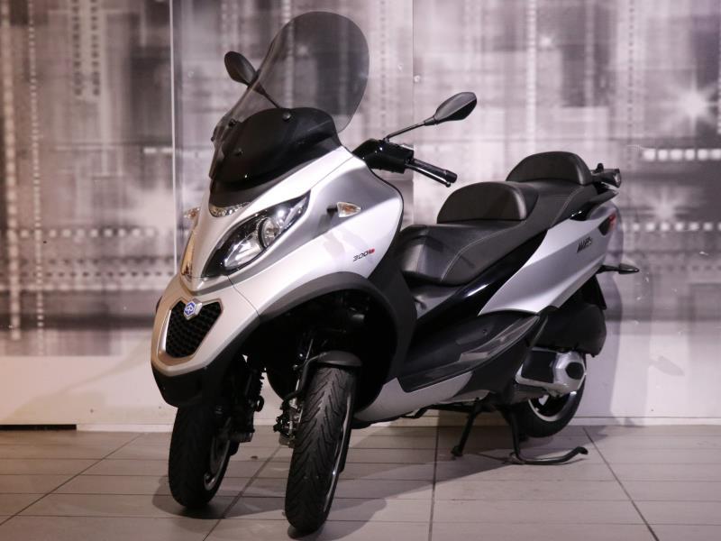 Piaggio MP3 300 Sport LT