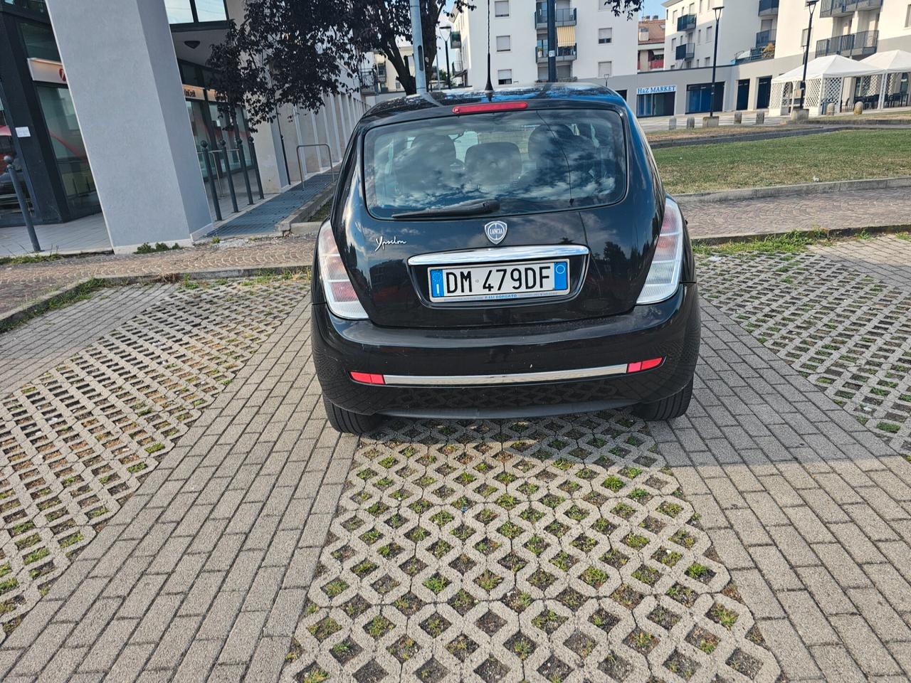 Lancia Ypsilon 1.2 Argento