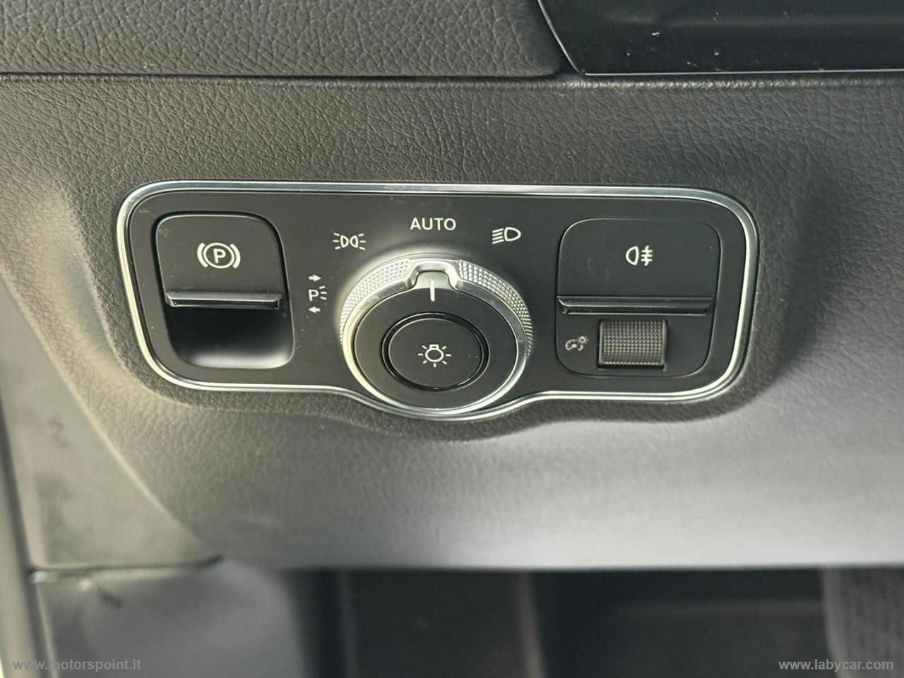 MERCEDES-BENZ GLA 200 d Automatic Sport Plus