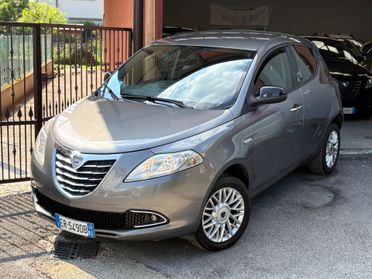 Lancia Ypsilon 0.9 TwinAir Metano Ecochic Gold 2013