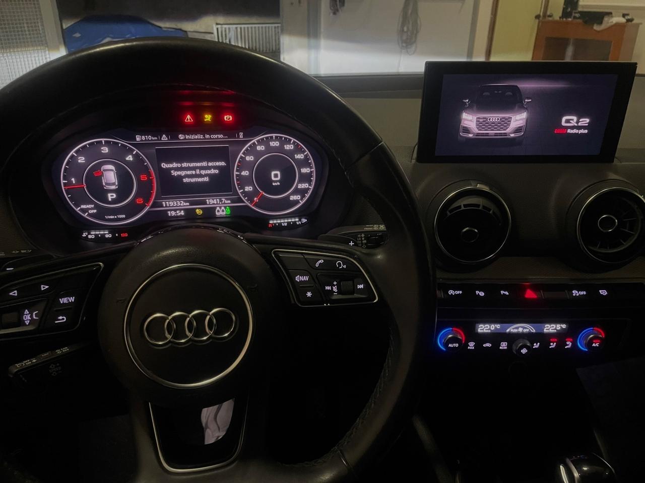 Audi Q2 30 TDI S line Edition