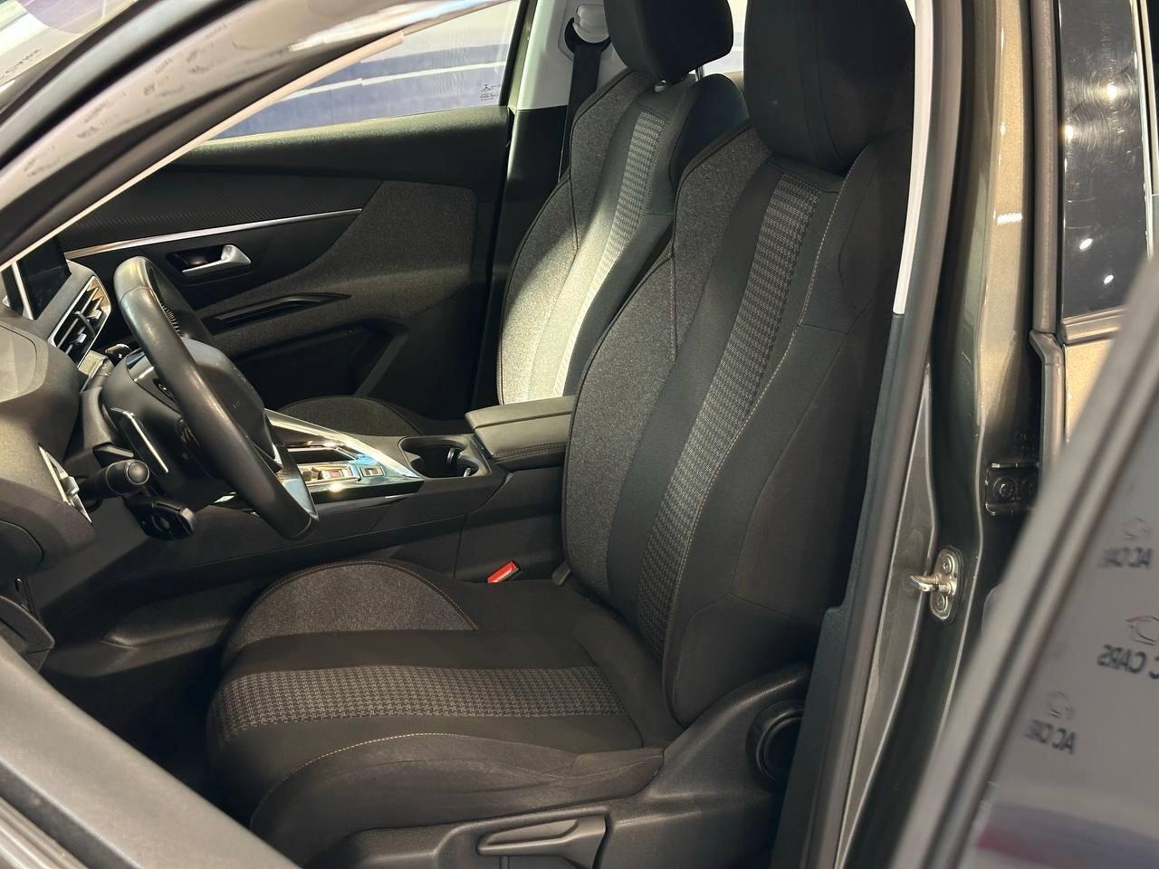 Peugeot 3008 BlueHDi 130 S&S EAT8 Allure