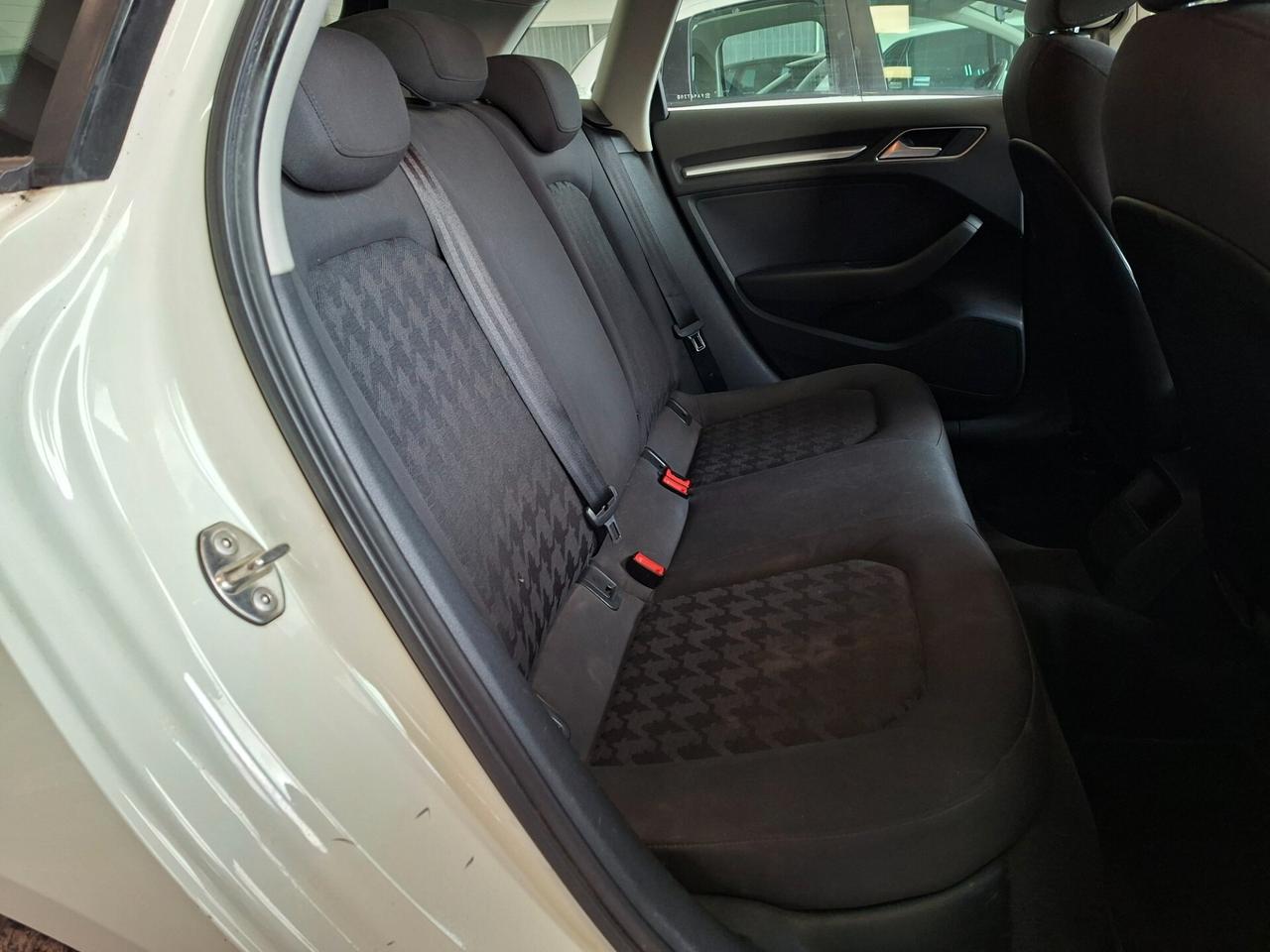 Audi A3 SPB 1.4 TFSI S tronic g-tron Attraction