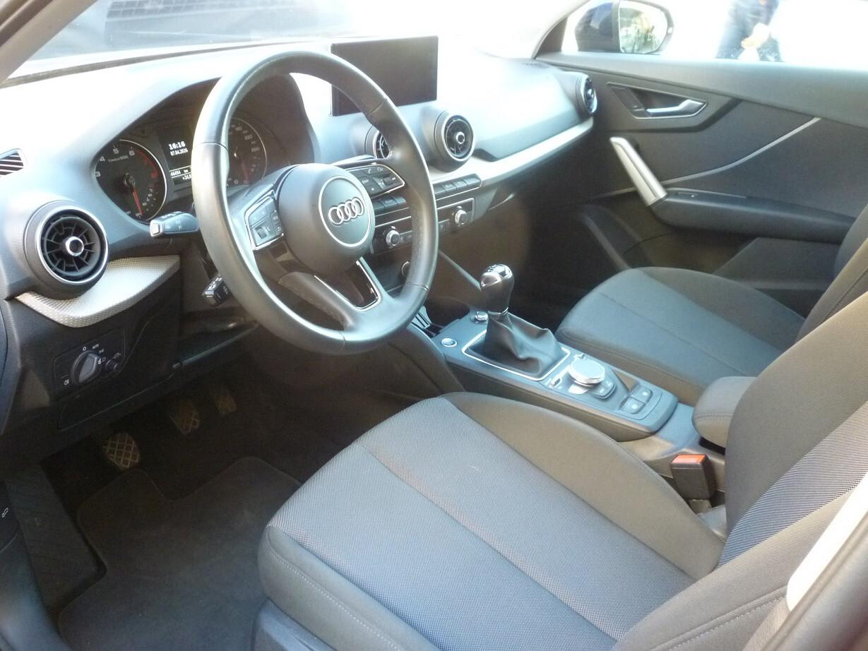 Audi Q2 30 TFSI Admired Ok neopatentati