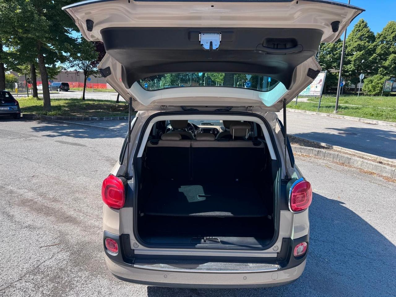 Fiat 500L 0.9 TwinAir Turbo Natural Power Lounge