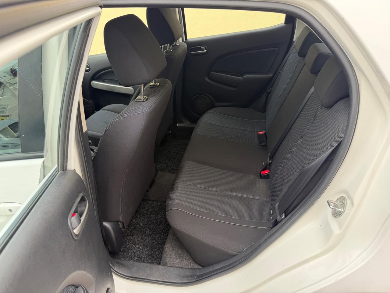 Mazda 2 1.3 16V 75CV Benzina Clima - 2010