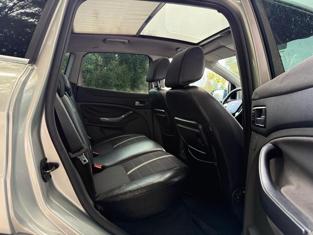 Ford Kuga 2.0 TDCi 136 CV Titanium in ottime condizioni