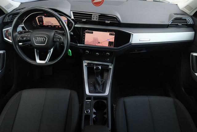 AUDI Q3 35 TDI quattro S tronic Business