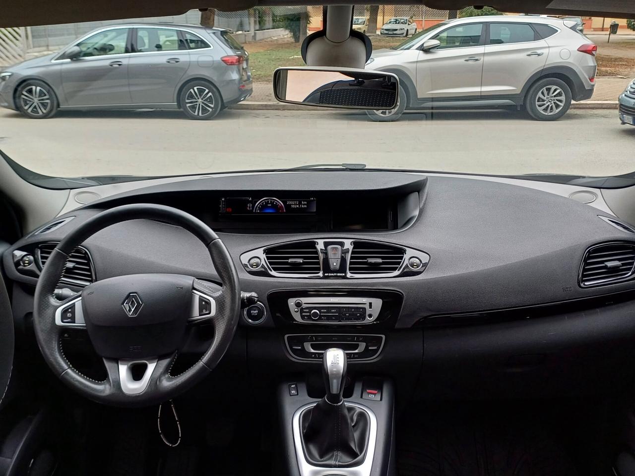 Renault Scenic Scénic XMod 1.5 dCi 110CV EDC Bose