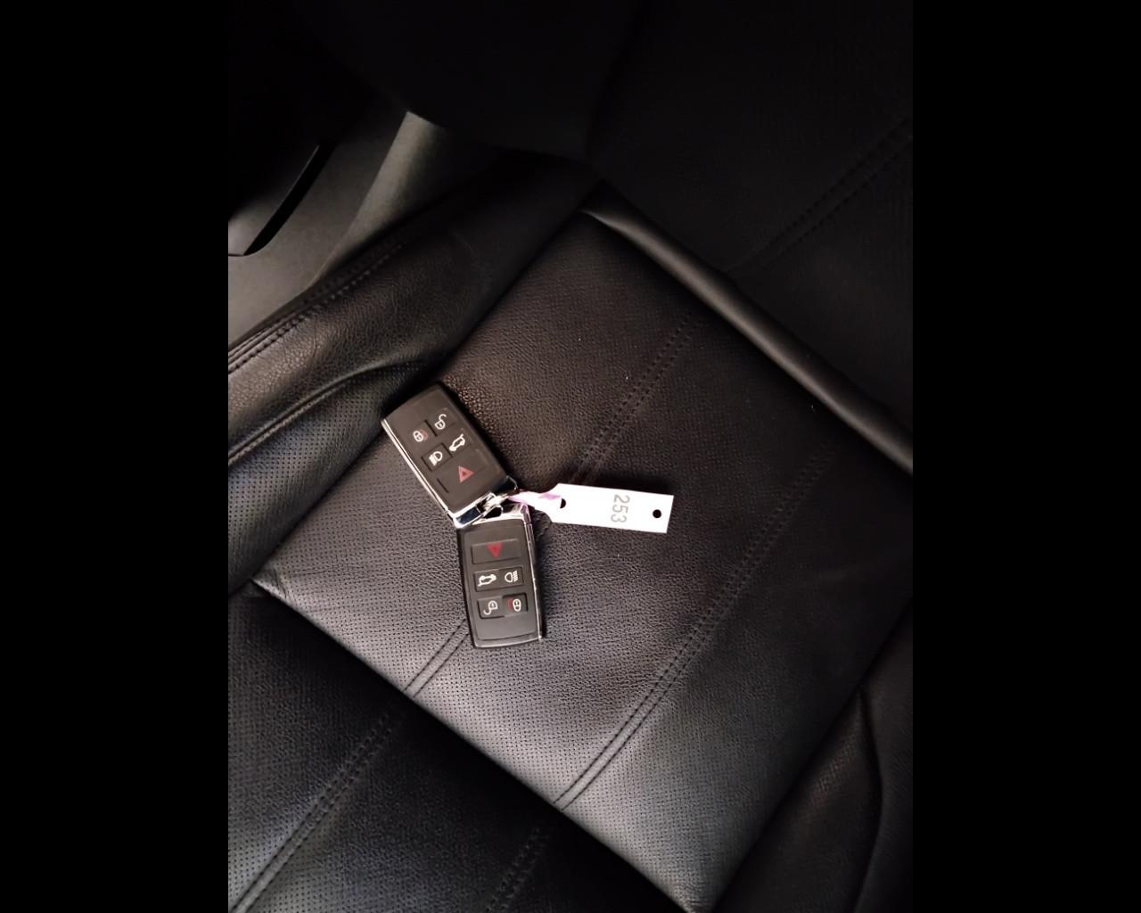 LAND ROVER Range Rover Evoque II 2019 - Range Rover Evoque 1.5 i3 phev