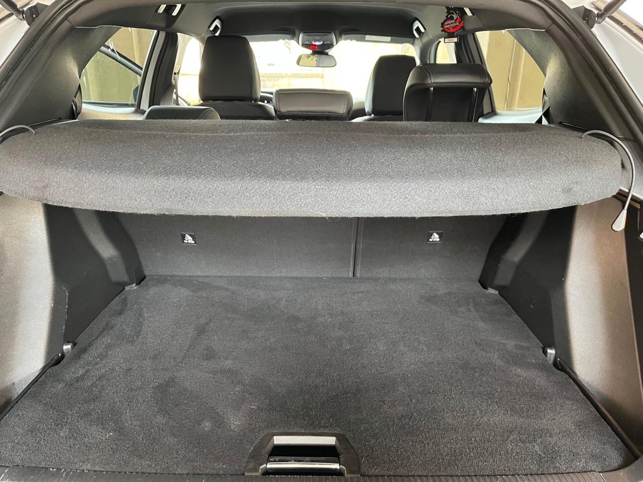 Peugeot 2008 BlueHDi 130 S&S EAT8 Allure