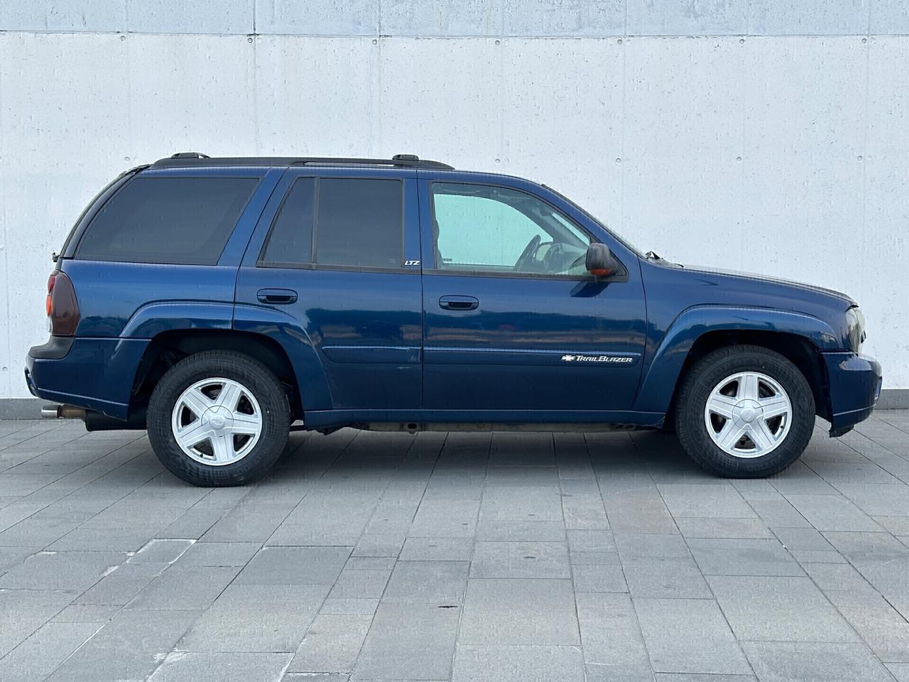 Chevrolet Trailblazer 4.2 L6 LTZ