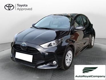 Toyota Yaris Hybrid Active MY22