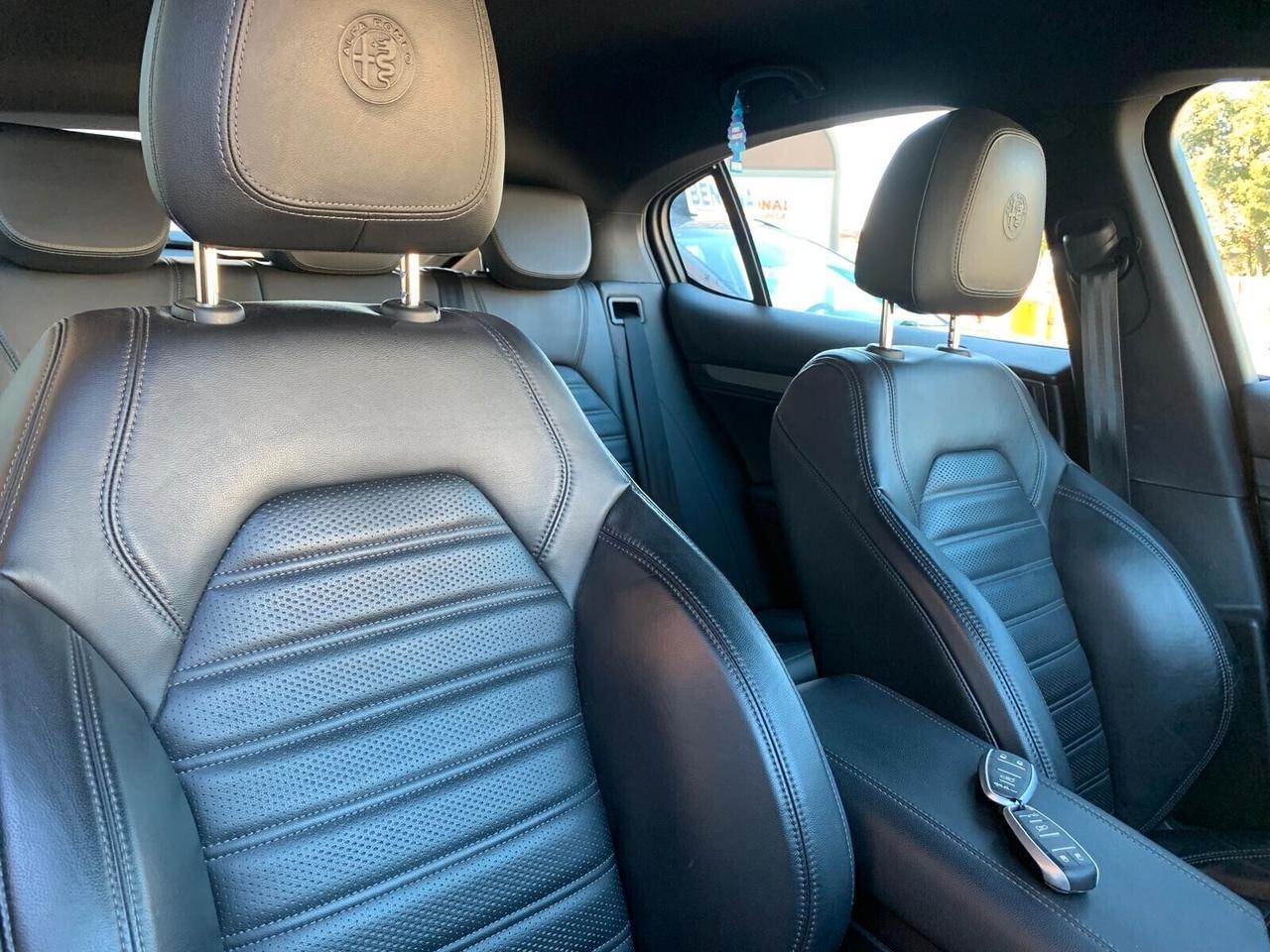 Alfa Romeo Stelvio 2.2 TD 210 CV Q4 Unicoprop. Full