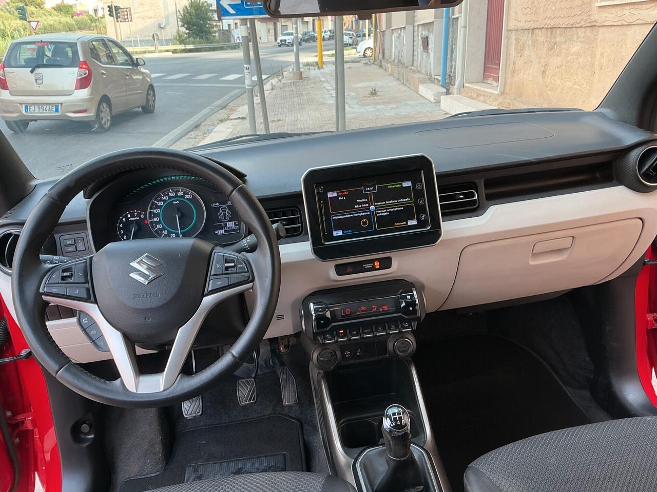 Suzuki Ignis 1.2 Dualjet Top