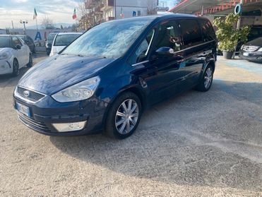 Ford Galaxy 2.0 TDCi 140 CV Ghia DPF