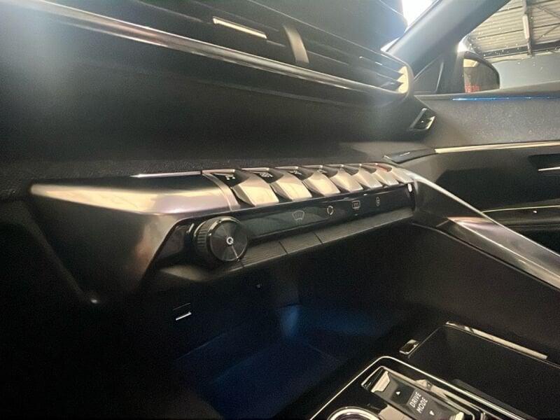 Peugeot 3008 3008 BlueHDi 130 S&S EAT8 Allure