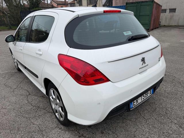 PEUGEOT 308 1.6 8V e-HDi 112CV Stop&Start robotiz. 5p. Active