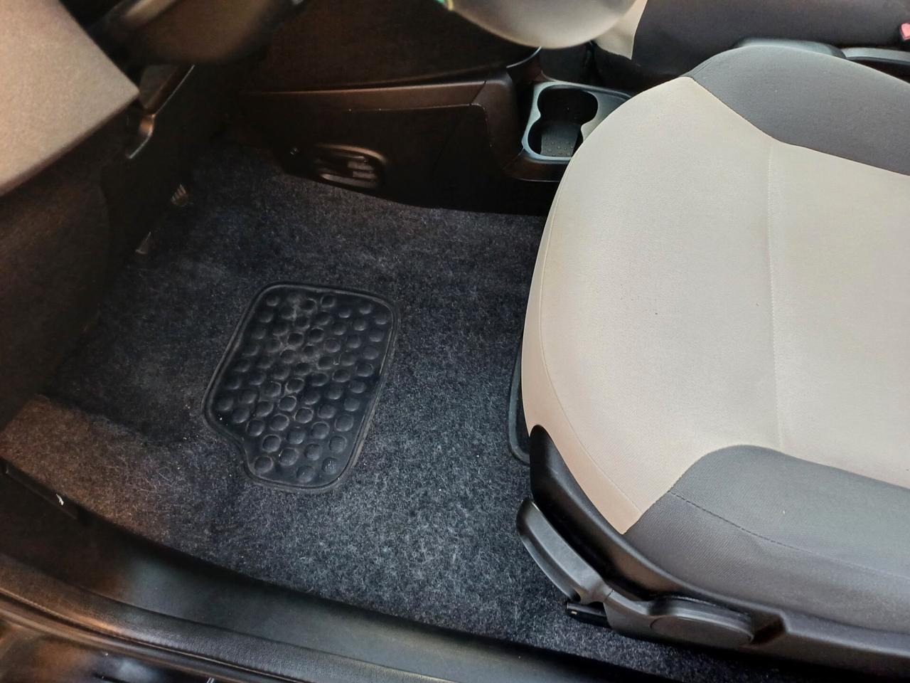 Fiat Panda 1.2 Lounge per neopatentati