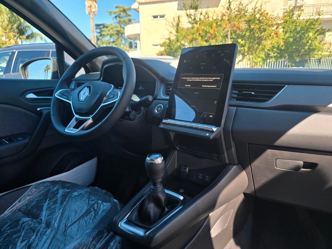 RENAULT CAPTUR TECHNO GPL 100CV NUOVA FULL