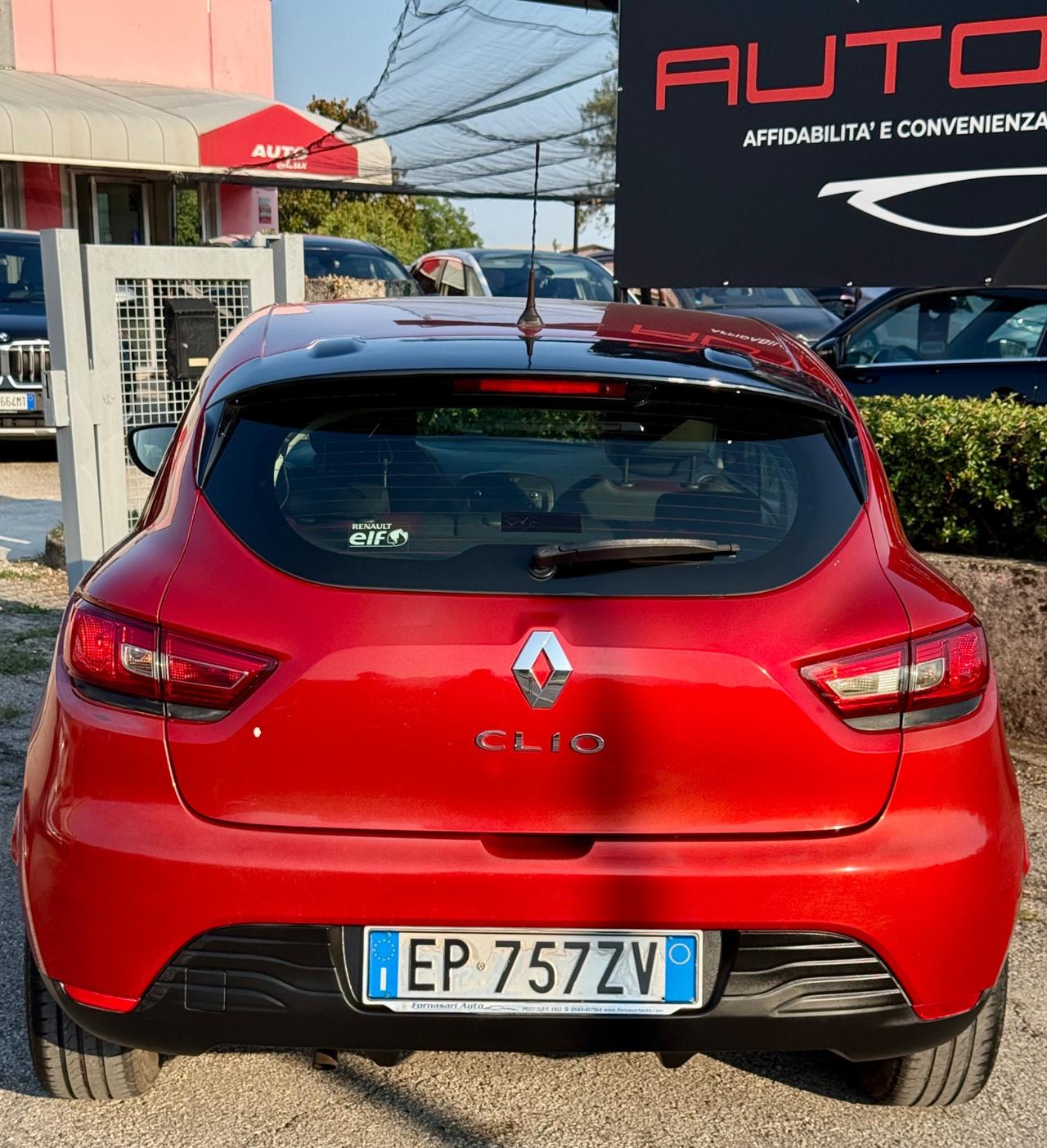 Renault Clio 1.2 16V 5 porte Live! 141.000Km NEOPATENTATI