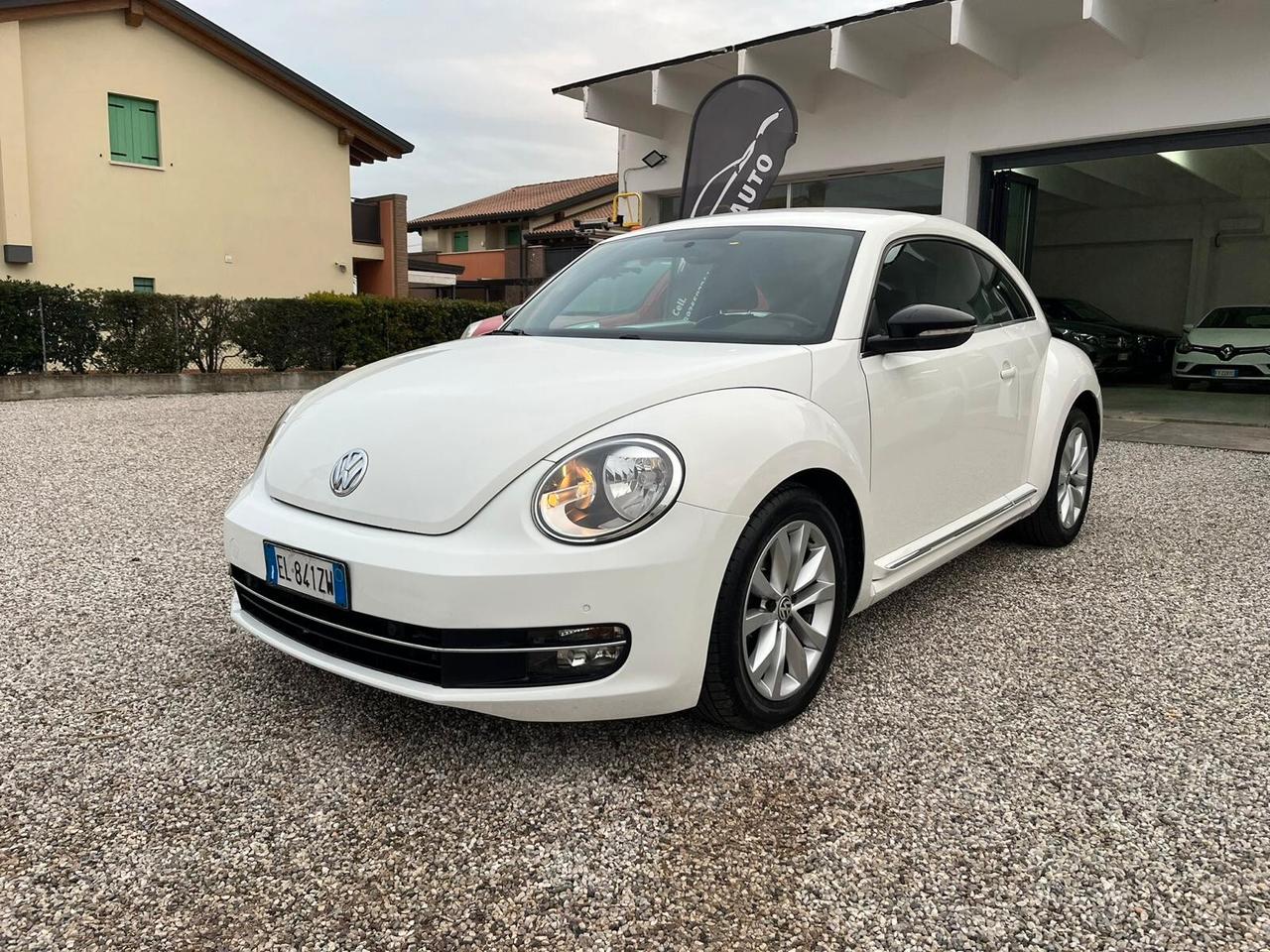 Volkswagen Maggiolino 1.6 TDI Design