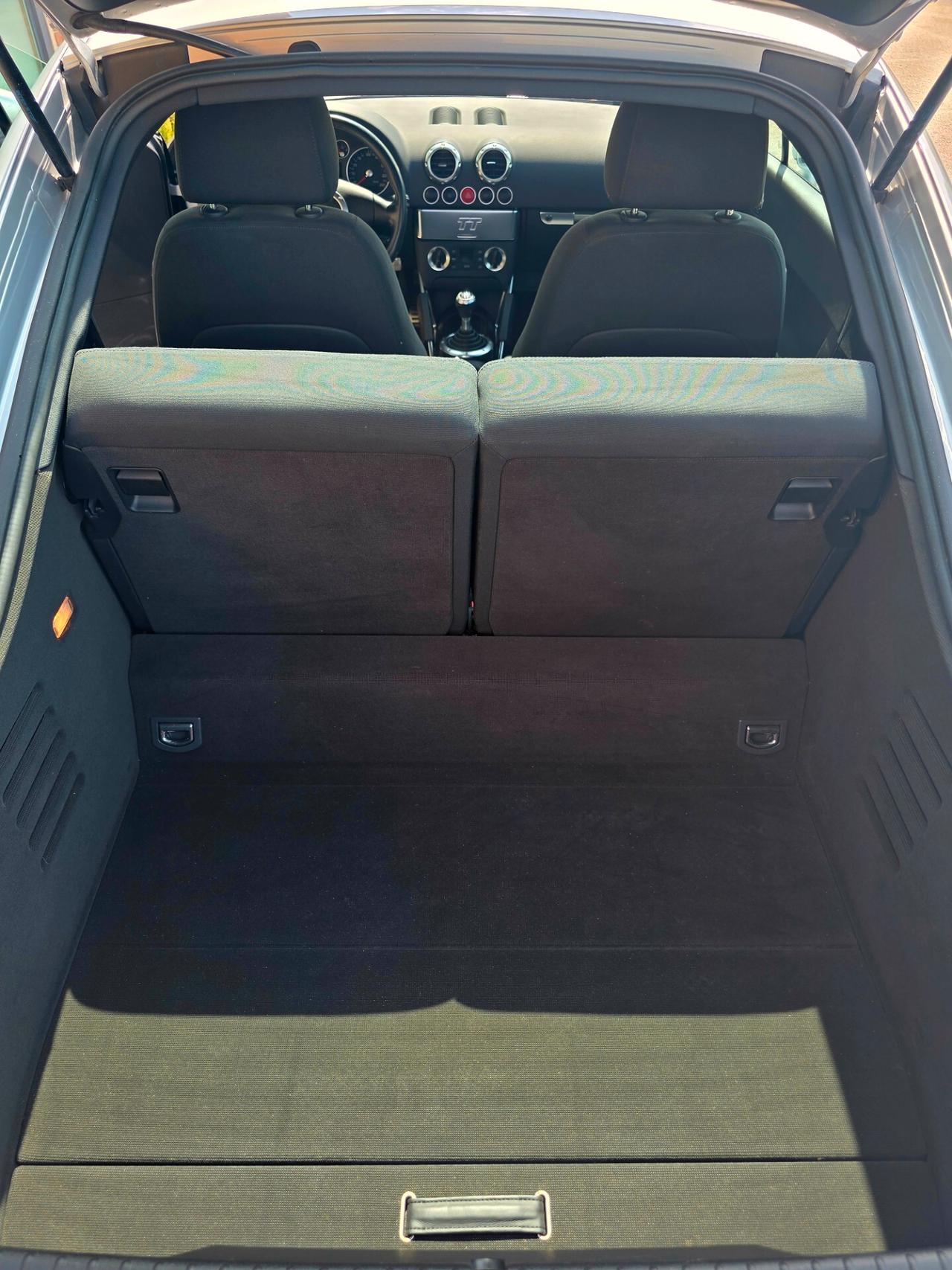 Audi TT coupe' 77.000 km UniPro Top Conditions